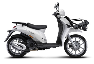 Liberty 125 Corporate (2018, ZAPMA6100)