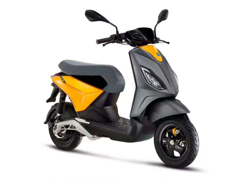 1 (One) (2021, LBMME0100) 60km/h