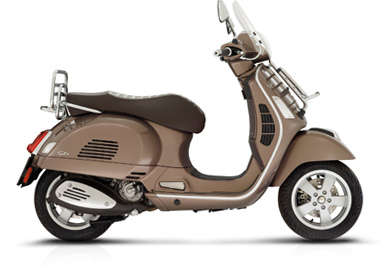 Vespa GTS 300 Touring ABS (2015, ZAPM45200)