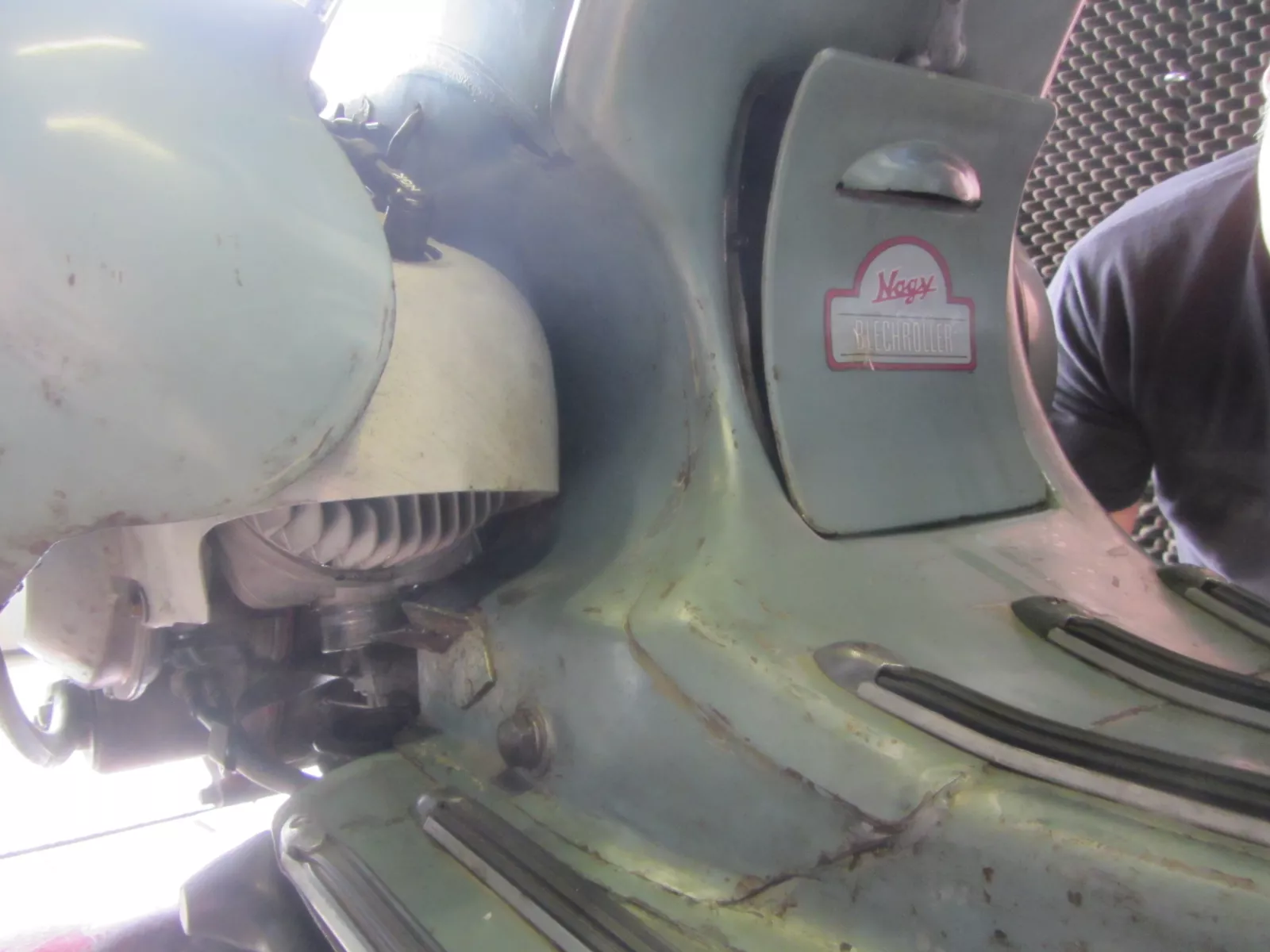 Vespa Wideframe Pinasco 160cc V2 - Op de Scooter Center testbank