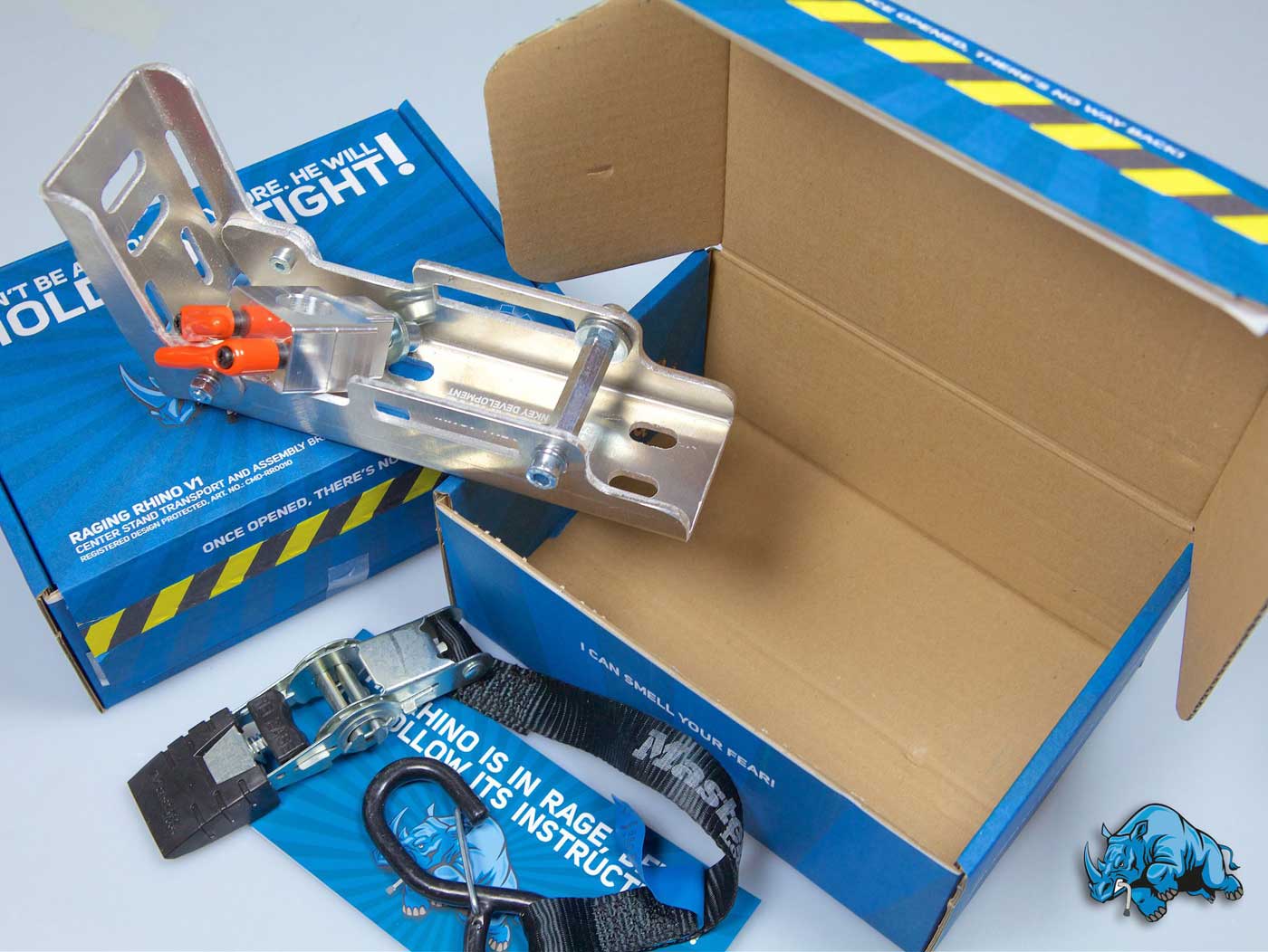 Vespa transport lock CMD Raging Rhino