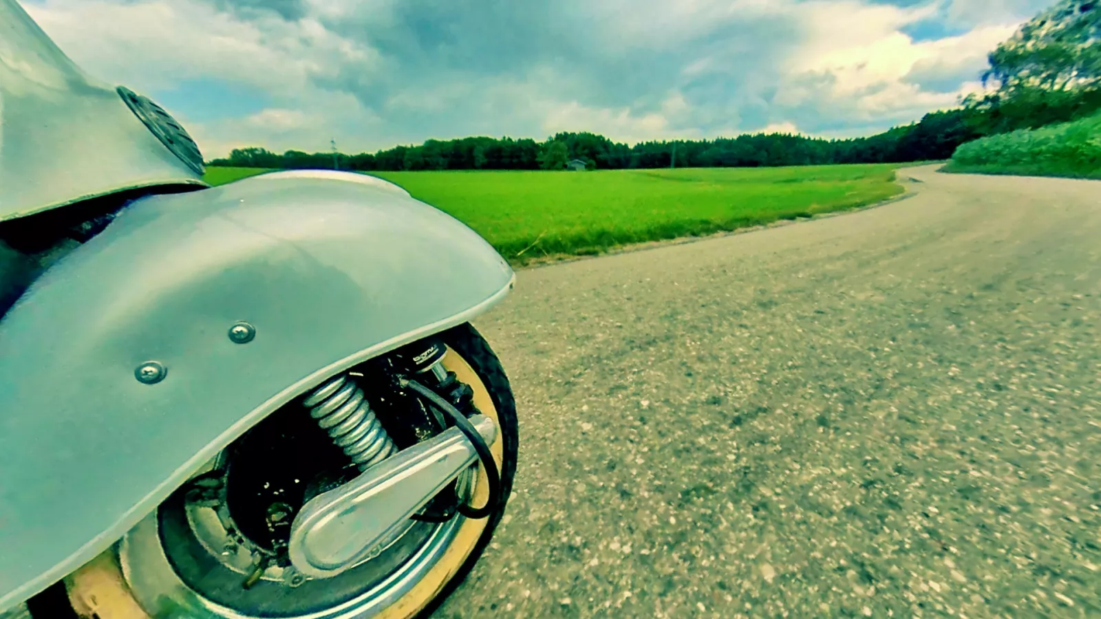 Vespa schokdemper weer beschikbaar: voor Vespa Largeframe Rally, Sprint, GT/GTR, TS, GL, Super, VNA, VNB, VBA, VBB Wideframe etc.