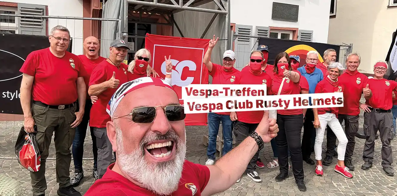 Vespa Club Rusty Helmets - Kör en Vespa efter din hjärtas önskan